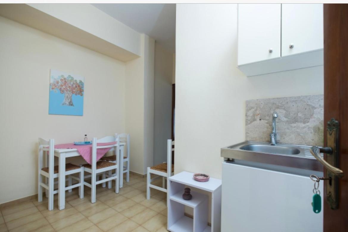 Appartamento Eleni Kíssamos Esterno foto