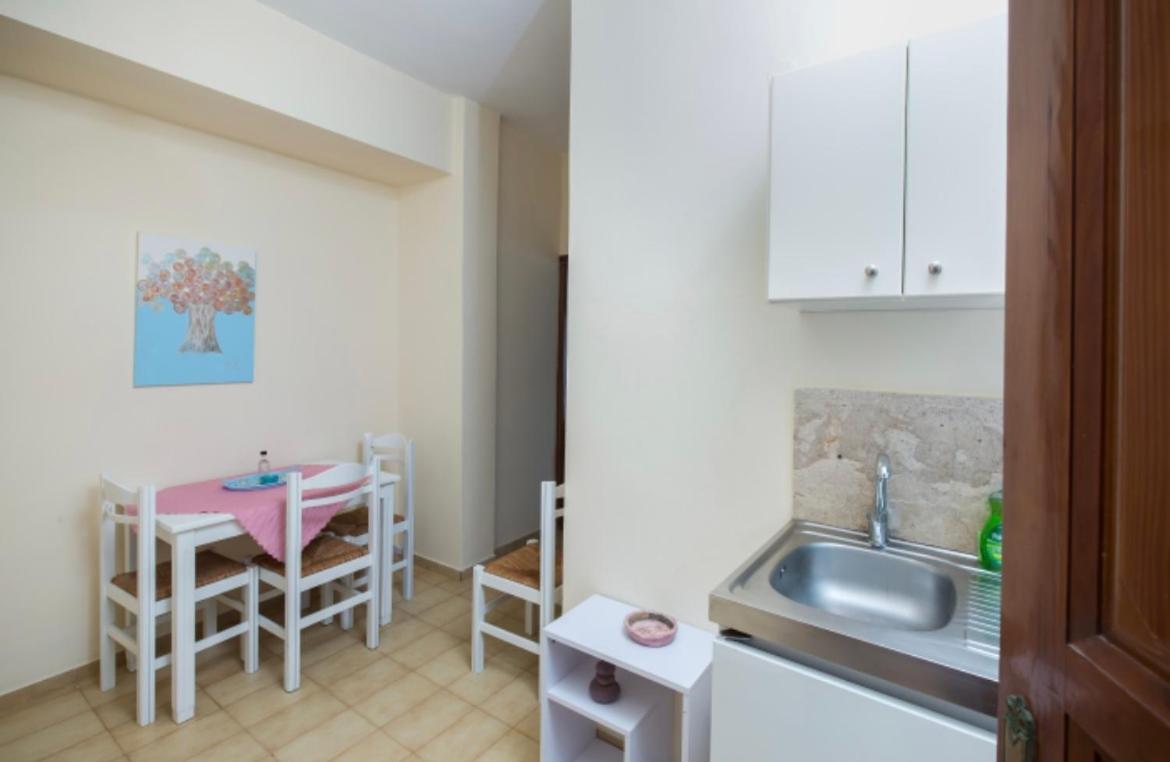 Appartamento Eleni Kíssamos Esterno foto